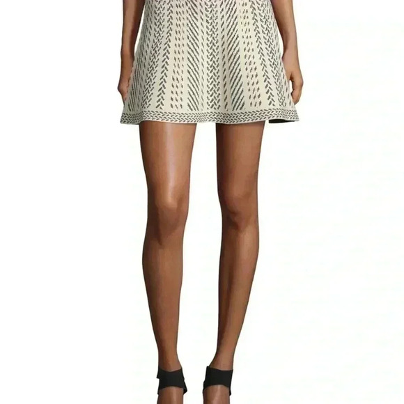 BCBGMaxAzria QUEENY MINI SKIRT FRENCH CREAM S - Picture 6 of 13